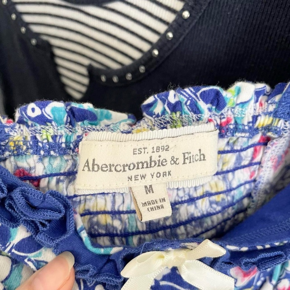 Vintage Y2K babydoll floral top 🌷by Abercrombie & Fitch - Picture 4 of 7
